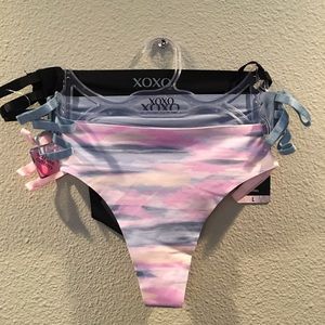 XOXO “sexy side” thongs